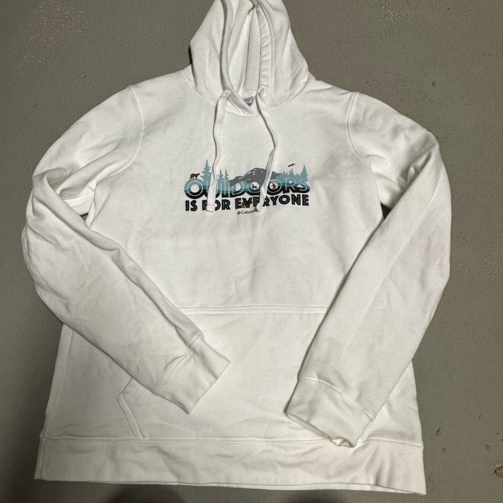 Columbia Women’s white hoodie!